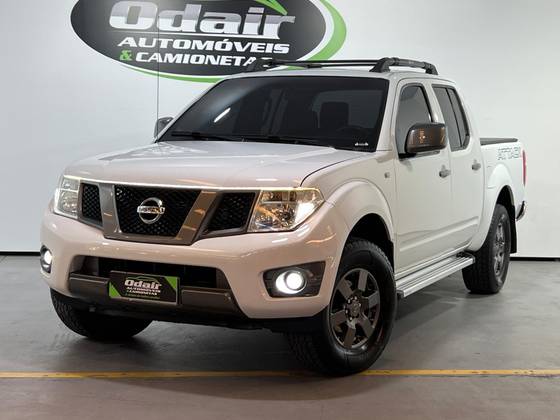 NISSAN FRONTIER 2.5 S 4X4 CD TURBO ELETRONIC DIESEL 4P MANUAL